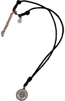 accessories: Trust Your Journey Women's Heart Compass Necklace