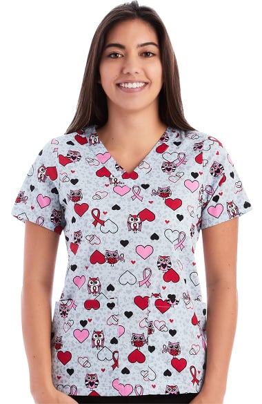 Basics by allheart Women's Owl Hearts Print Scrub Top| allheart.com