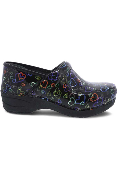 dansko clogs clearance