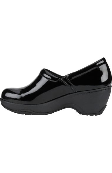 nursing clogs clearance