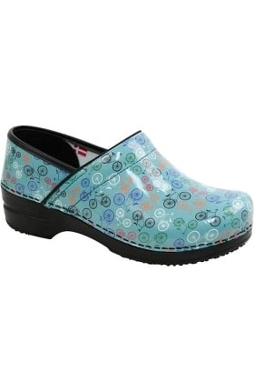 sanita nursing shoes