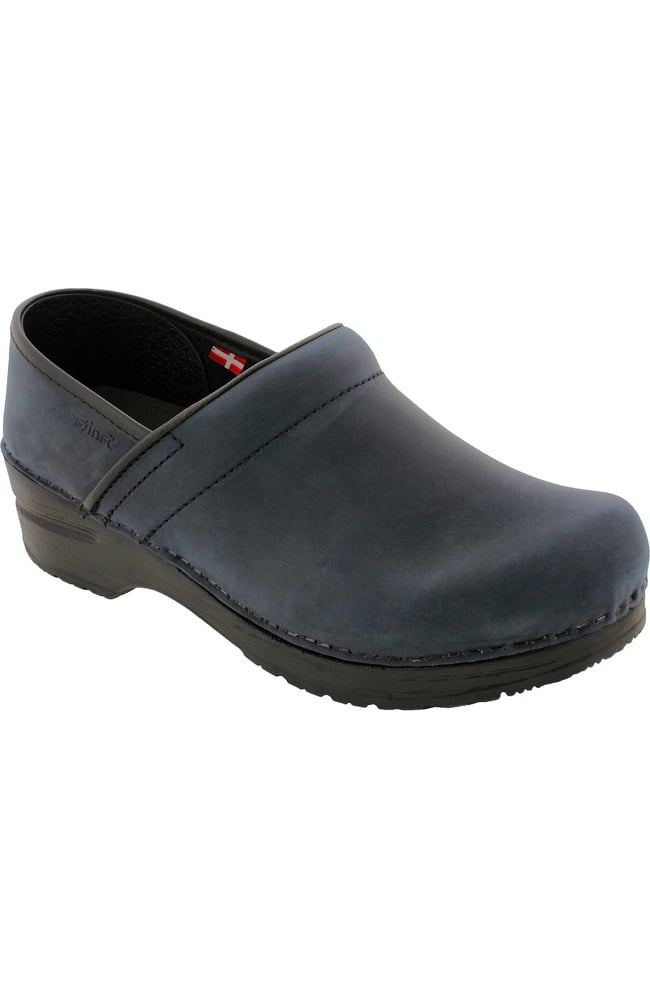 koi clogs clearance