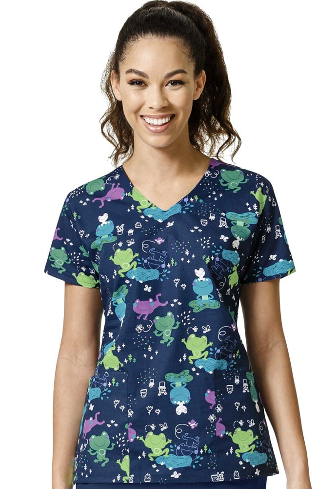 Zoe and Chloe Women's V-Neck Leap Frog Print Scrub Top |allheart.com